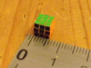 The One Cube merupakan rubik terkecil yang tercatat dalam rekor dunia