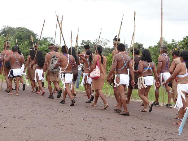 ACLARATORIA: Caminantes de Amazonas se devolvieron para Puerto Ayacucho viernes y falso que se desviaron a Bolivar. Lunes anunciarán acciones.  