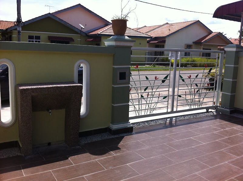 Ide Spesial Pagar Rumah Teres