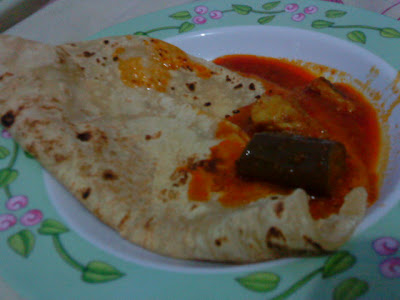 CoReTaN DraMa HiDup Ku!!!!: chapati & resepi