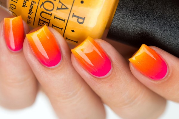 sunset ombre acrylic nails