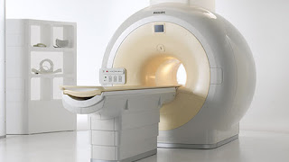 máy cộng hưởng từ MRI