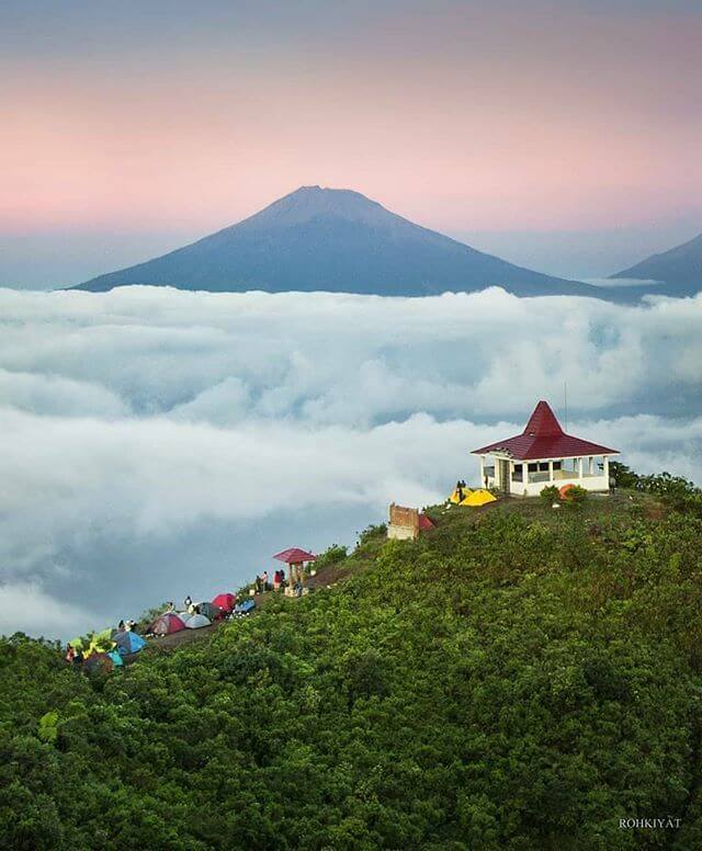 gunung andong dibuka via pendem - Foto IG roh_kyt