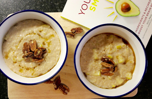 Apple Cinnamon Porridge Recipe - Eat Yourself Smart