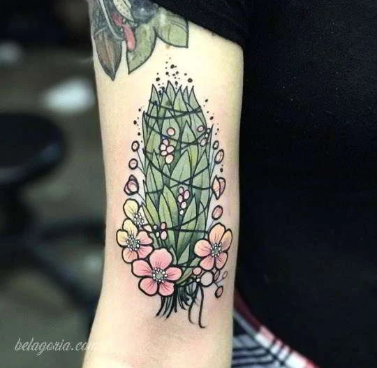 preciosos tatuajes de flores