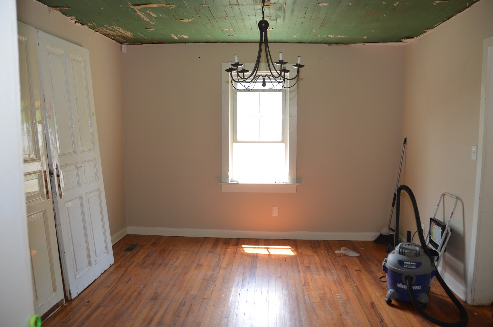 The Smith Nest}: Dining Room Ceiling ~ Part I