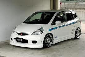 mobil drag honda jazz,  cutting sticker honda jazz silver,  motif sticker mobil jazz,  mobil jazz modifikasi,  honda jazz modifikasi ceper,  motif sticker jazz silver, 