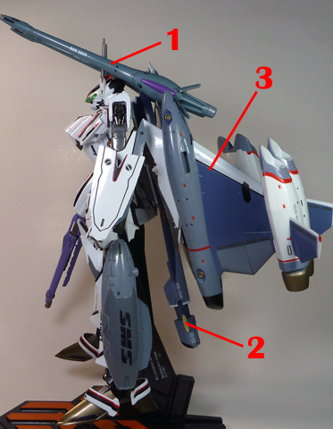 Macross Frontier VF-25F Messiah Tornado pack Armament weapon position