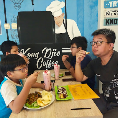 review kafe kongdjie