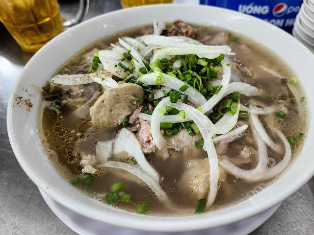 Phở_Phượng_25_Vietnamese_Beef_Noodle_Ho_Chi_Minh_City