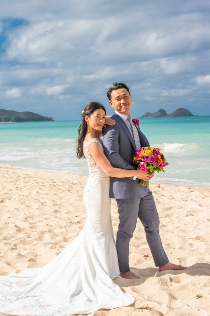 Honolulu wedding photographers