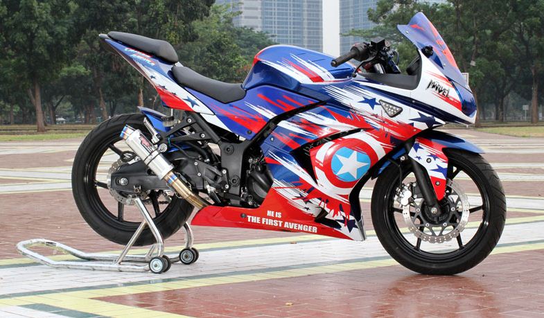 Modifikasi Kawasaki Ninja 250R Captain America Modifikasi Kawasaki Ninja 250R Captain America