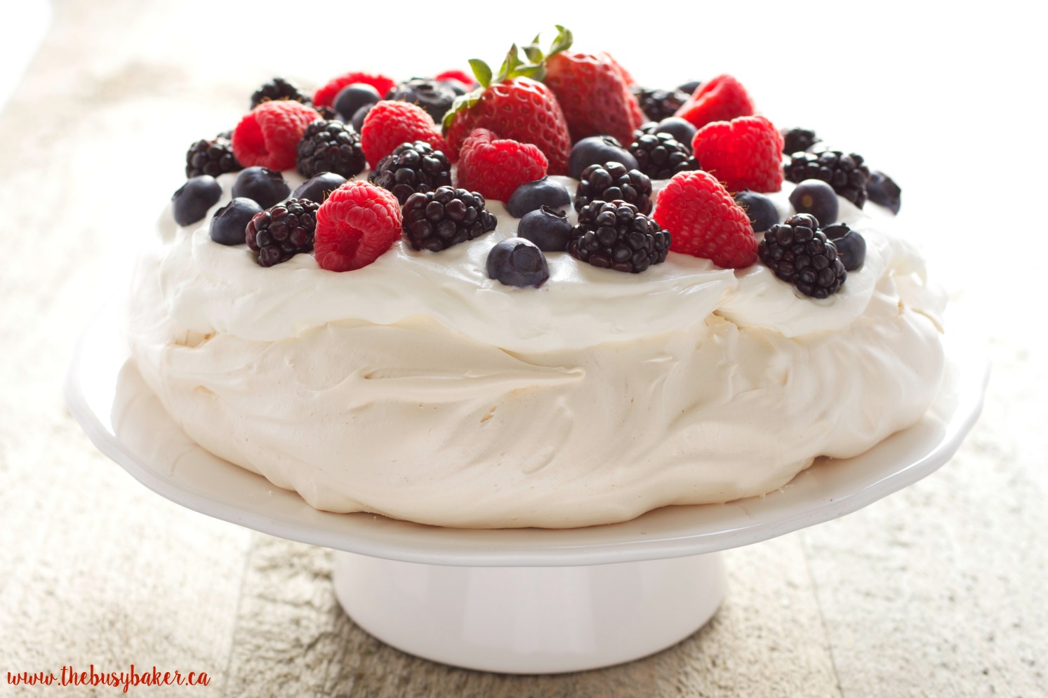 The Perfect Pavlova - The Busy Baker The Perfect Pavlova - The Busy Baker - 1493 x 995 jpeg 205kB
