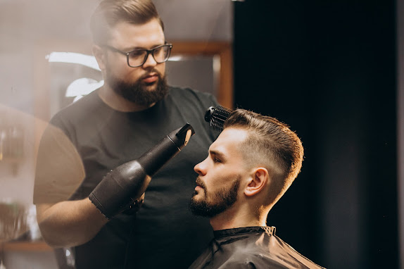 Look For The Latest Trends With The Best Men's Cuts