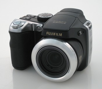 Fujifilm FinePix S8100fd