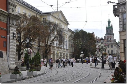 030 800X Lviv vers la place du marché