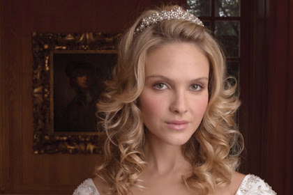 Download Bridal Hairstyle For Medium Length Hair Pictures