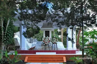 makam sam ratulangi minahasa sulawesi utara