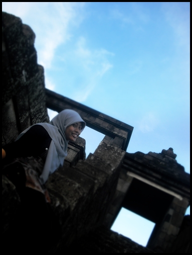 Cerita aku, dia dan mereka: Senja di Istana Ratu Boko