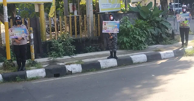 Korps Wanita TNI AL Lanal Mataram Hadir Ditengah Covid-19