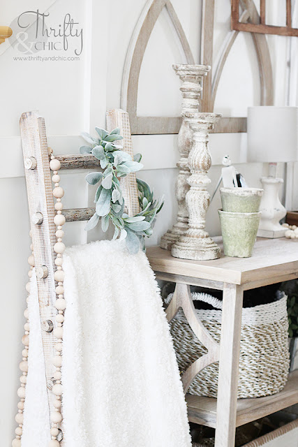 http://www.thriftyandchic.com/2019/04/diy-rustic-x-console-table.html