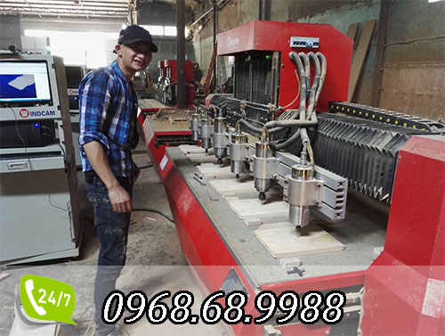 máy đục gỗ