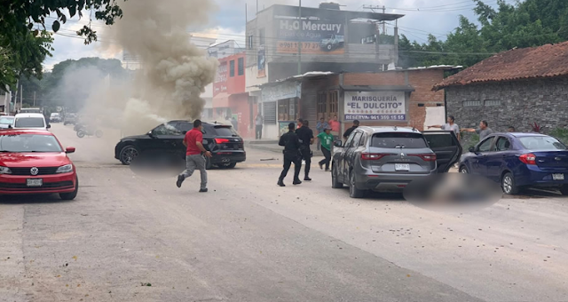 Video: En segundos Convoy de Sicarios intercepto a dos vehículos en calles de Tuxtla Gutiérrez, Chiapas y ejecuto a sus ocupantes