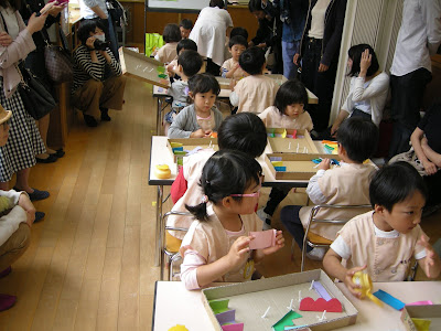 [最も選択された] カラーガード 振り付け 保育園 340314-カラーガード 振り付け 保育園