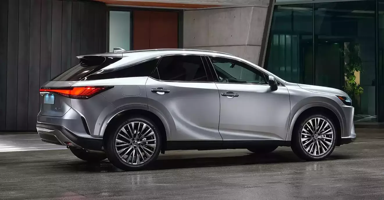 Lexus RX 450h+: Uma Análise Completa do SUV Híbrido Plug-in de Luxo que Redefine o Padrão
