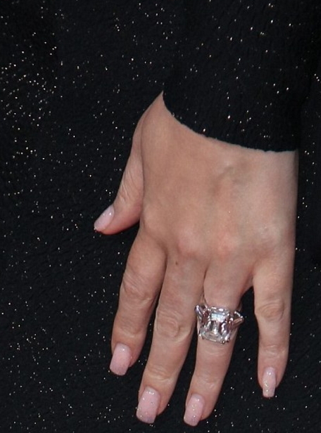 mariah carey 35 carat engagement ring worth