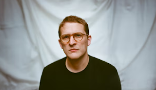FLOATING POINTS - Sam Shepard