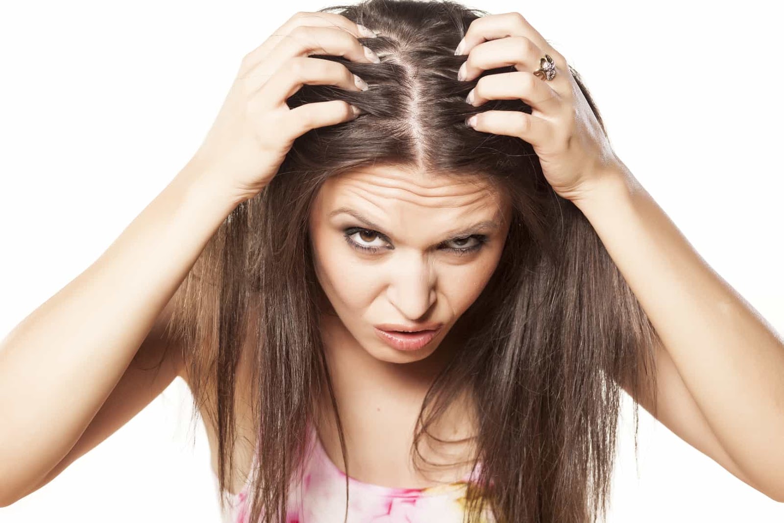 Hal Yang Tidak Boleh Dilakukan Pada Rambut Berketombe Tips Trik