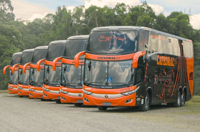 Marcopolo fecha a venda de 58 novos ônibus para a Catedral, de Brasília