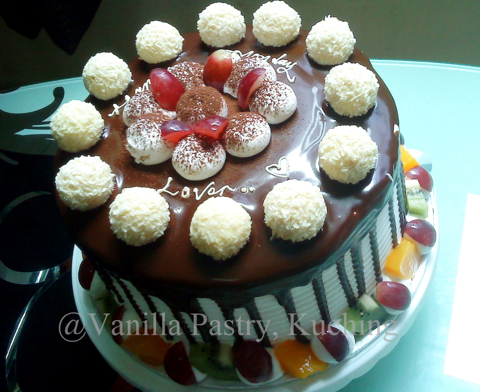 chocolate cake with vanilla ice cream Ice Cream Cake topped with Raffaello Rocher Chocolate