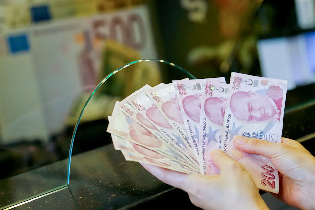 Turkish Lira hits 30.5 against Pounds Sterling