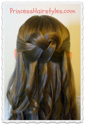 Hair tutorial: Two simple knot half up-dos | Grace & Braver