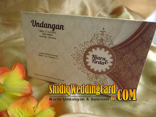 http://www.shidiqweddingcard.com/2015/11/mq-024.html