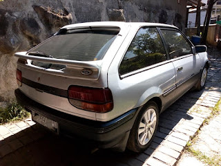 For sale: Ford TX-3 two door,... Ac dingin