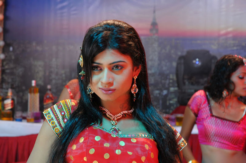 Sanya Srivastava New Telugu Movie Item Girl Hot Stills Photos unseen pics