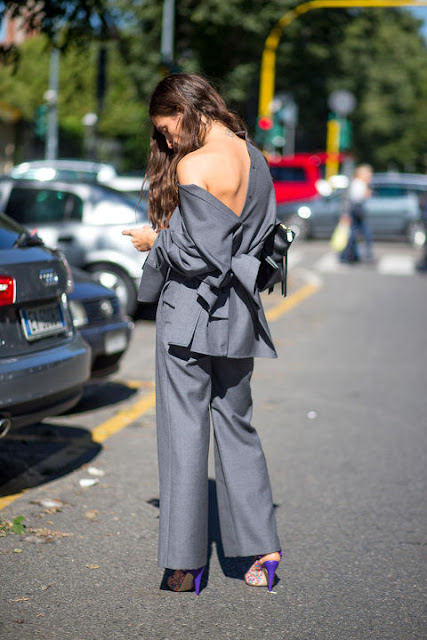 camisas hacia atrás street style