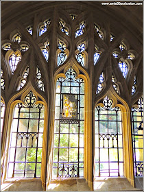 Universidad de Yale: Sterling Memorial Library