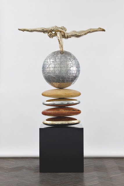As extraordinárias esculturas de Lorenzo Quinn
