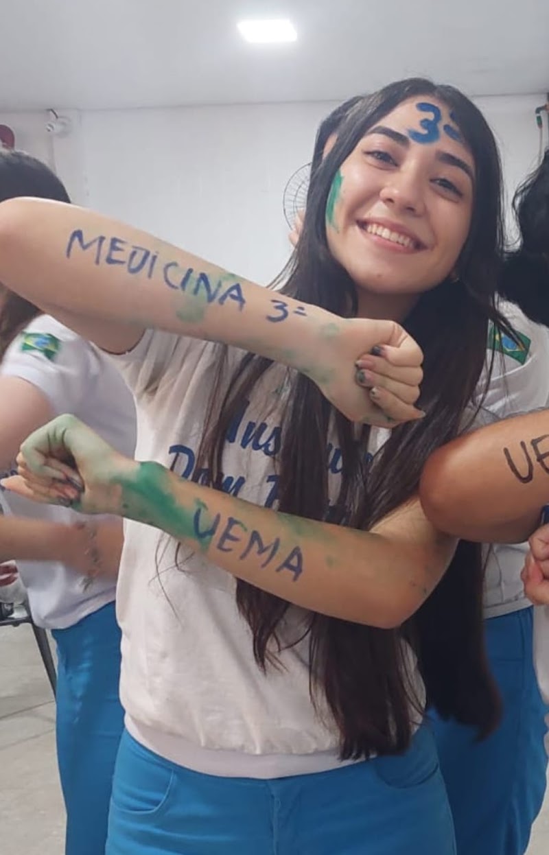 Estudante esperantinopense passa em medicina na UEMA
