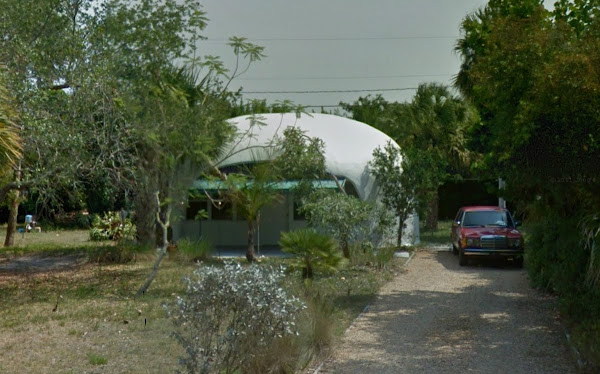 Hobe Sound - Florida - Bubble houses  Architecte: Eliot Noyes  Construction:  1954