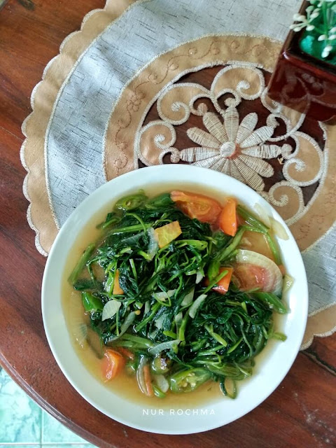 tumis kangkung