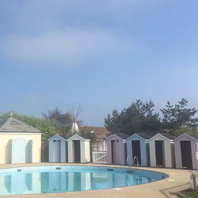 Outdoor pool at Haven caravan park Berwick