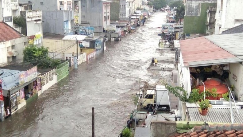 Astagfirullah, Ini Foto-foto dan Video Banjir Pasteur 