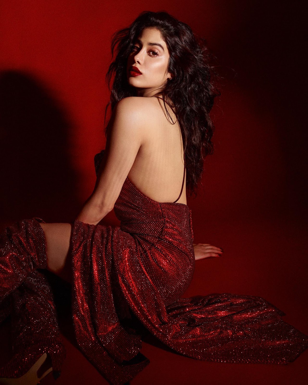 Janhvi Kapoor backless cherry red gown hot