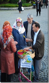 caramelo turco con mujeres