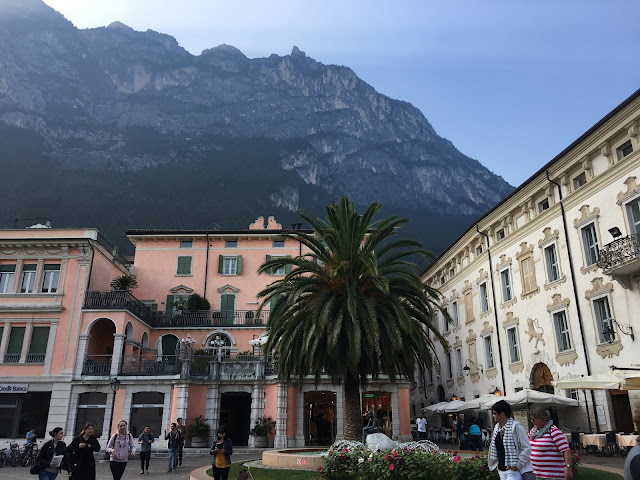 riva del garda, italy, road trip italy, lake garda, lake camo, travel blogger, toronto fashion blogger, how to wear blazer outside of work, riva del garda trip, best toronto fashion blogger, best canadian fashion blogger